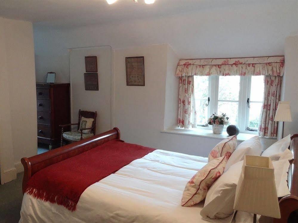Bed and Breakfast Huxham Farmhouse à East Pennard Extérieur photo