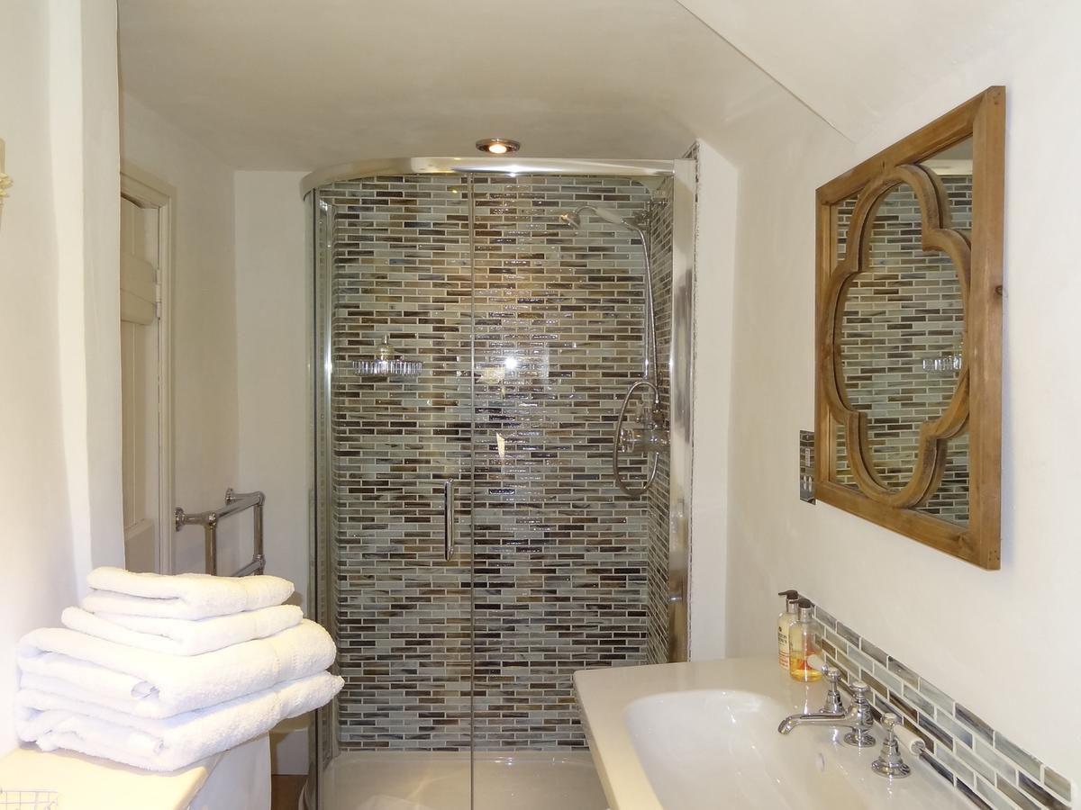 Bed and Breakfast Huxham Farmhouse à East Pennard Extérieur photo